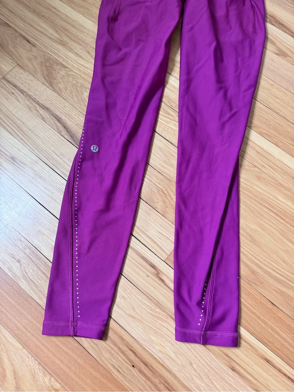Lululemon Chase the Chill SHR Tight 28